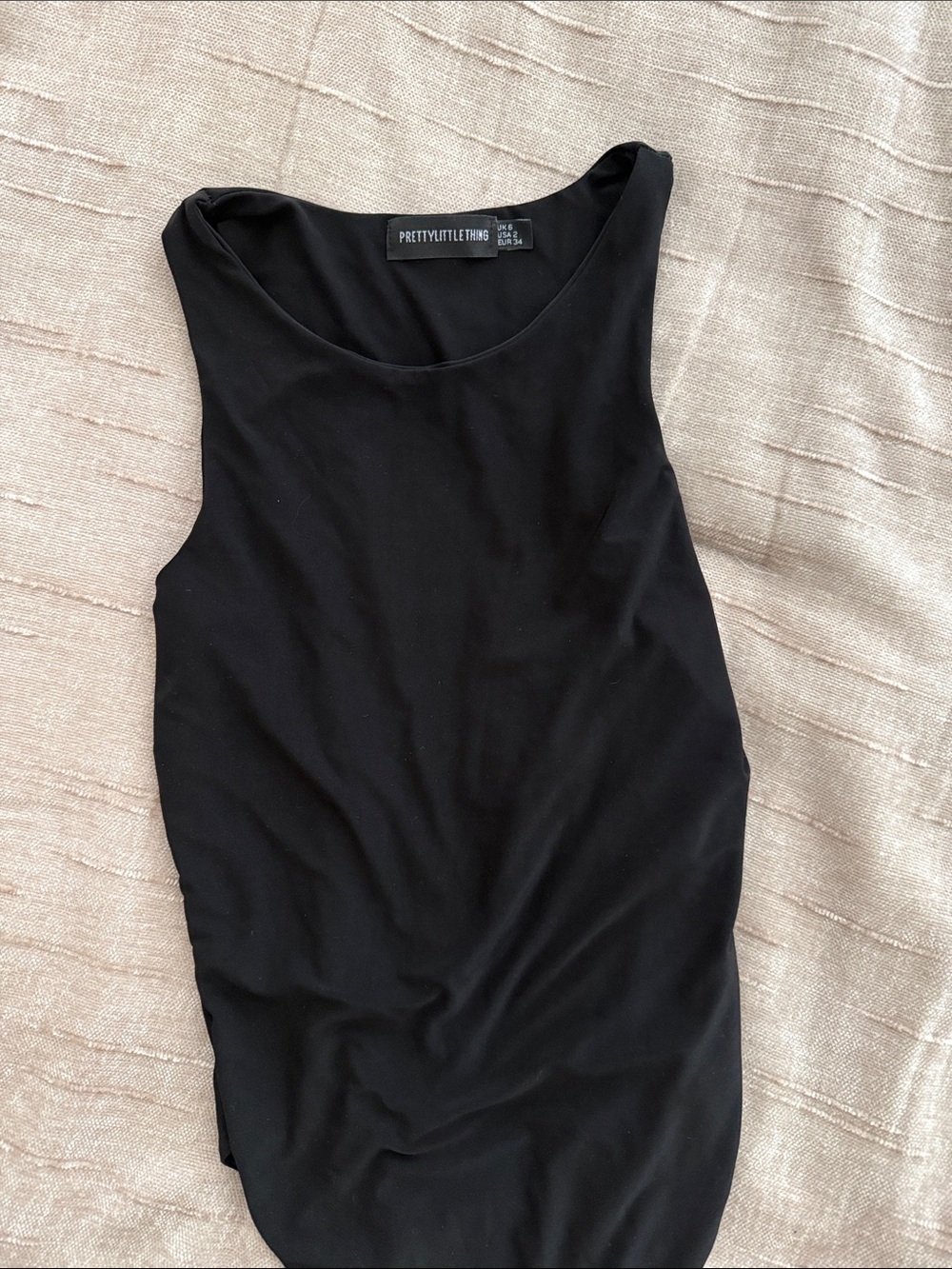 PrettyLittleThing Black Ribbed Sleeveless Tank Top